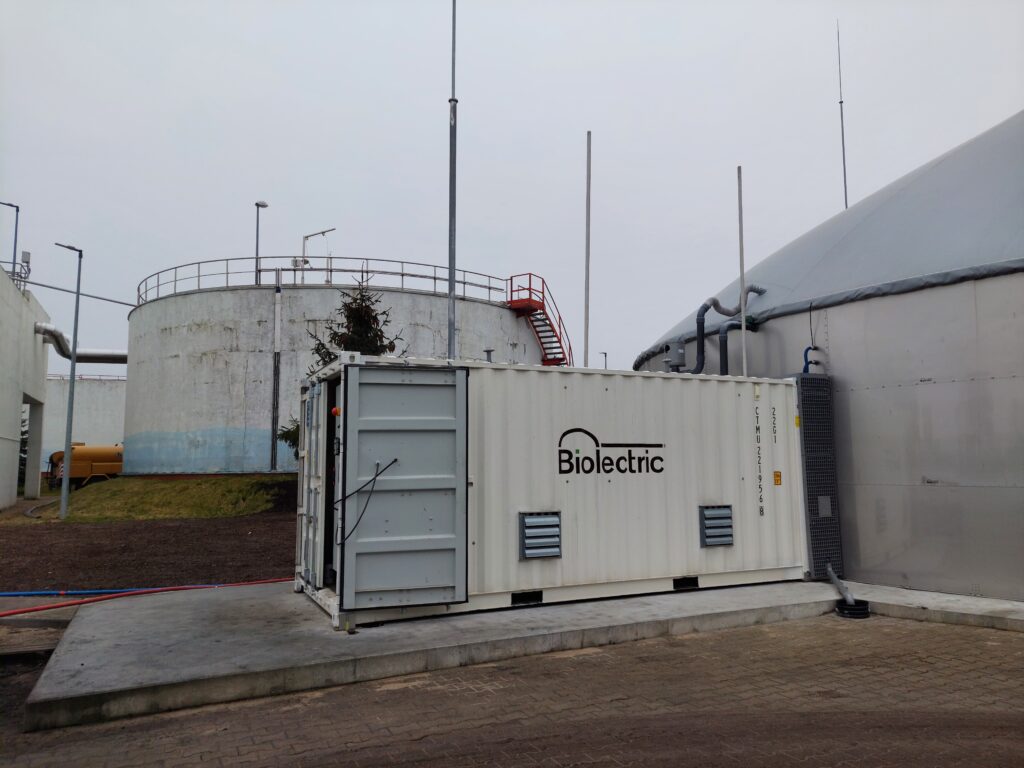 Mikrobiogazownia w Łebie - biogaz z osadów ściekowych
